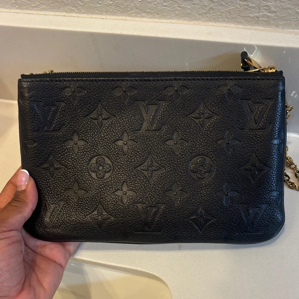 Louis Vuitton Black Monogram Pochette - Picture 1 of 4
